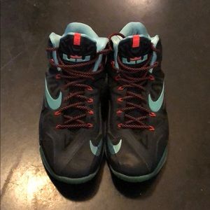 Bike LeBron XI Diffused Jade